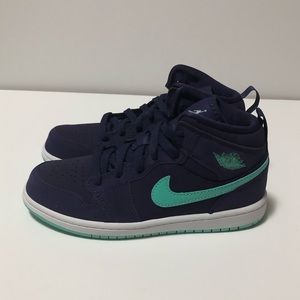 Jordan 1 Mid PS